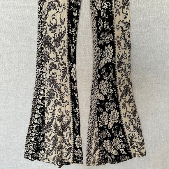 Novella Royale Janis Bell Flare Pants Black Cream Paisley Women’s Size Medium - Picture 6 of 7
